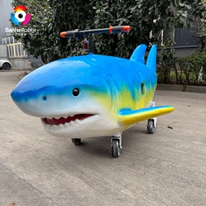 Manège extérieur en forme de requin, voiture robot électrique pour enfants, idéal pour parcs à thème, centres commerciaux et aires de jeux commerciales - Product Image 1