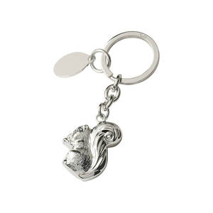 Porte-clés en métal en forme d'écureuil, personnalisable, style dessin animé, en alliage, avec impression UV offset, accessoire de mode en forme de cœur - Product Image 1