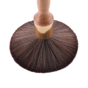 Brosse à cou en nylon haut <span class=keywords><strong>de</strong></span> gamme Wanmei pour hommes, personnalisable avec logo, pour salon <span class=keywords><strong>de</strong></span> coiffure, pour nettoyer les cheveux et la barbe - Product Image 3