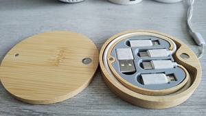 Eco Bamboo Schnell ladung Multi USB Adapter Kit Taschen kabel konverter USB C zu Typ C Mit Aufbewahrung sbox für Mobiltelefone anpassen - Product Image 5