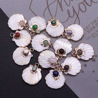Pendentif en améthyste incrustée de coquillages avec bordure dorée, collier DIY pour occasions festives