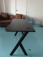 Table de bureau d'ordinateur PC en forme de Y réglable noir moderne avec porte-gobelet