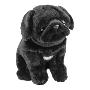 2024メーカー新デザインホットセールリアルなぬいぐるみ座っている黒犬のおもちゃぬいぐるみ