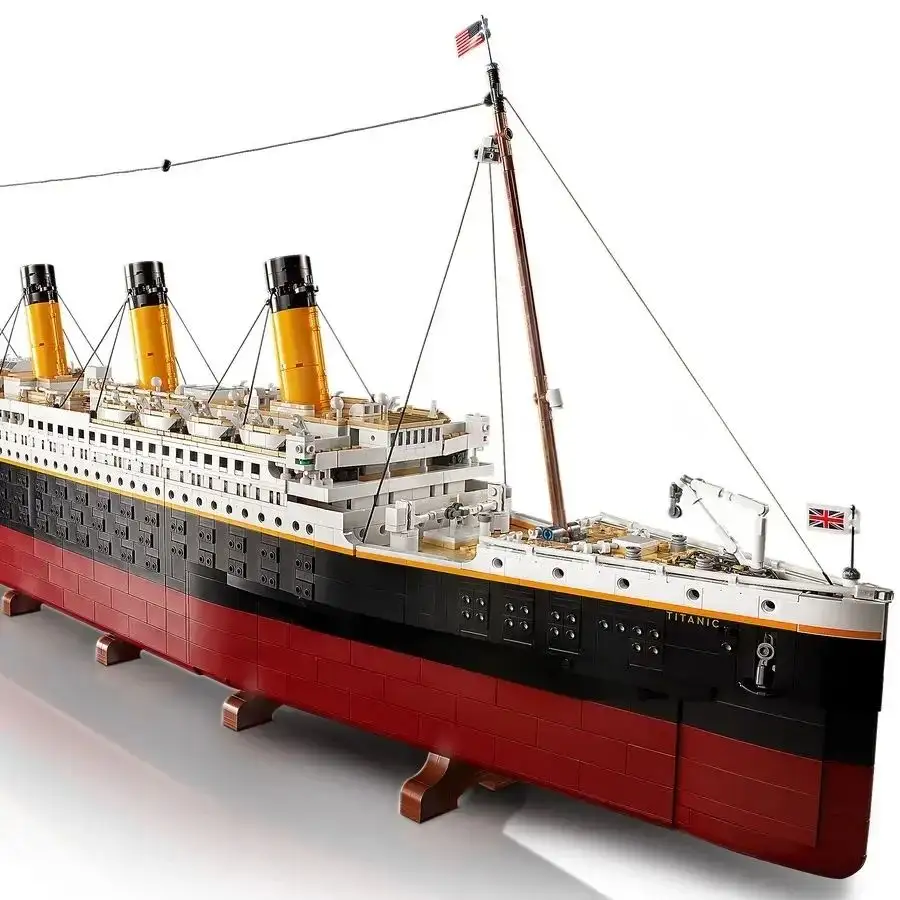 9090 pçs filme Titanic grande barco de cruzeiro navio a vapor modelo jumbo DIY montagem tijolo construção brinquedos blocos de construção conjuntos