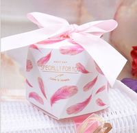 Nouvelle boîte à bonbons créative en forme de petite pyramide triangulaire, style marbre, cadeaux de mariage, fournitures de fête, cadeau de remerciement, boîte à chocolat