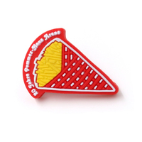 Insigne d'épinglette en PVC 3d personnalisé de nom de matériau en plastique PVC personnalisé par fabricant professionnel