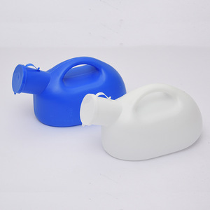 Urinoir portable en plastique de forme ovale bleu et blanc pour hommes, femmes, personnes âgées, enfants, usage domestique - Product Image 1