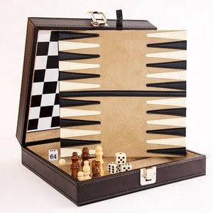 Set di Backgammon di lusso personalizzati <span class=keywords><strong>a</strong></span> scacchi e <span class=keywords><strong>dama</strong></span> in pelle di dimensioni per bambini per bambini - Product Image 1
