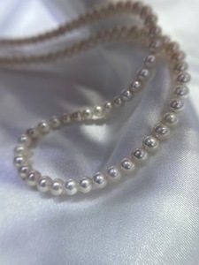 Collier <span class=keywords><strong>de</strong></span> perles d'eau douce <span class=keywords><strong>de</strong></span> haute qualité, rondes et parfaites, <span class=keywords><strong>de</strong></span> taille mini 4-5 mm, avec fermoir en <span class=keywords><strong>or</strong></span> 18 carats pour bijoux - Product Image 3