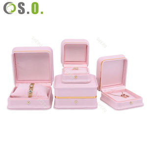 Boîtes d'emballage de bijoux en cuir PU de qualité supérieure personnalisées de couleur rose pour collier, bracelet, bague, boucles d'oreilles, boîte à bijoux avec bordure dorée - Product Image 1