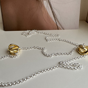 Boucle OT de style coréen en argent sterling S925 et collier pendentif fin en chaîne en forme de Y avec contraste en argent doré Design simple - Product Image 2