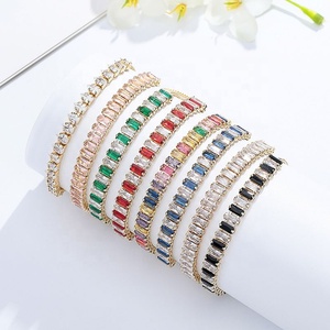 Bracelets ajustables en or laminé 18 carats avec zircone cubique colorée, style Joyería Fashion Radiant, vente en gros, en perles - Product Image 2