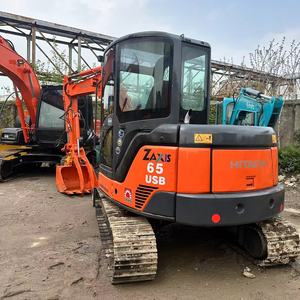 รถขุดไฮดรอลิกแบบตีนตะขาบฮิตาชิ รุ่นยอดนิยมปี 2018 มือสองคุณภาพสูง Zaxis65 พร้อมเครื่องยนต์สำหรับขาย - Product Image 3