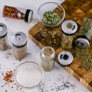 Lọ gia vị thủy tinh với nắp phóng đại 3 lựa chọn mở thép không gỉ màu đen bạc 6 <span class=keywords><strong>Jar</strong></span> giá đặt bếp đựng thức ăn tổ chức <span class=keywords><strong>80ml</strong></span> - Product Image 6