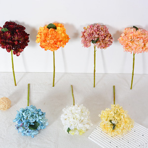 Fleurs d'hortensia artificielles Flower Delight, fleurs en soie blanches, roses, oranges, bleues, bordeaux, décoration de mariage - Product Image 1
