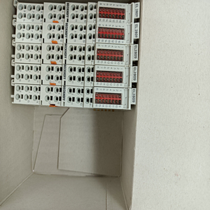 สินค้าใหม่ beckhoff EL3072  EL3074 EL3078  EL3172  EL3174 EL4374 EL3001 ตัวเชื่อมต่อ EtherCAT แบบอินพุตแอนะล็อก - Product Image 1
