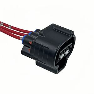 موصل أسلاك السيارات 6240-5173 بثلاثة أسنان، هيكل مقاوم للماء باللون الأسود مع أطراف نحاسية ومصنوع من مواد ABS/نايلون - Product Image 5