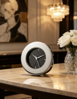 Horloge de table en quartz rétro moderne en gros, horloge ronde décorative, horloge de bureau en métal pour la décoration de la maison