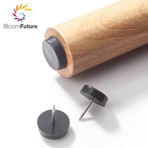 واقيات أرضية للأثاث مع قاعدة مسمارية من البلاستيك والحديد، وسادات انزلاق لأرجل الكراسي والمكاتب لتقليل الضوضاء - Product Image 2