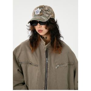 Blouson court en jean brodé à rivets et perles pour homme, coupe ample, avec fermeture éclair - Product Image 2