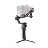 Estabilizador de Cámara de 3 Ejes DJ RS 3 Pro para Cámaras DSLR y de Cine, Construcción de Fibra de Carbono, Pantalla Táctil a Todo Color RS3