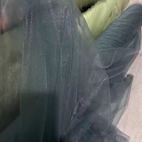 Gray, 1 meter wide, 1.6 meters high - Default option