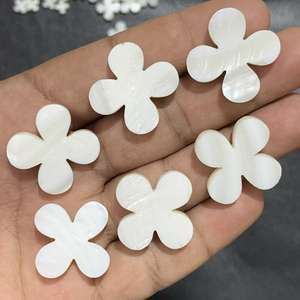 Pendentif Trèfle en Pierre Naturelle Coquille Blanche Malachite Verte Agate Rouge Onyx Noir Lapis Lazuli pour Collier Bracelet Certifié IGI - Product Image 2