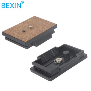 หัวขาตั้งกล้องยุนเทงพร้อมแผ่นปลดเร็วสำหรับกล้องดิจิตอล อลูมิเนียมอัลลอยด์ ขาตั้งกล้องแบบมืออาชีพ พกพาสะดวก ล็อคแบบพลิก 3 ตอน - Product Image 3