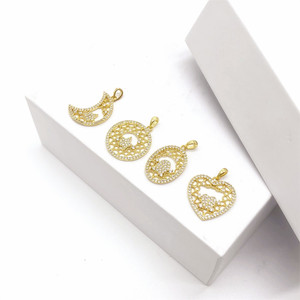 Pendentif géométrique rétro doré style européen et américain, cœur et lune creux, breloque en zircon, accessoire DIY unisexe pour usage quotidien - Product Image 2