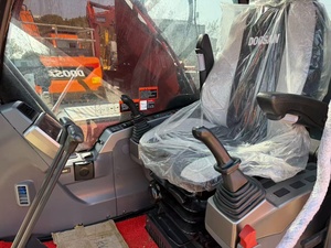 Escavatore Originale DOOSAN DX225LC DX225 225 LCA Prodotto in Corea, Escavatore Usato Doosan da 25 Tonnellate in Vendita a Shanghai - Product Image 5