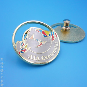 Badge Métallique Centenaire AIA, Broche Circulaire en Alliage Émaillé Doré, Sans Nickel, avec Fermoir Papillon, Cadeau Publicitaire - Product Image 3