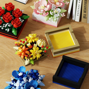 NOUVEAU Bouquet de fleurs créatif Rose Hibiscus Boîte de fleurs Blocs de construction à assembler Jouet Décoration Cadeau Jouet tendance - Product Image 4