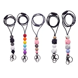 Grosir Lanyard Guru Imut Ringan untuk Lencana ID, Gantungan Kunci Kait Logam Silikon Manik-manik Kalung Lanyard Terpisah untuk Wanita