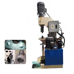 2026 Easytech OEM HD-143 Automatische Hydraulische Nietmaschine für Aluminiumleitern Blindnietpresse mit CE-Zertifizierung - Product Image 6