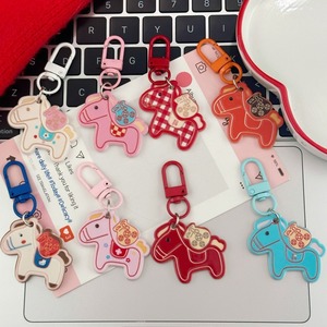 Nuovo Portachiavi Cavallo Portafortuna per Capodanno Cinese, Ciondolo Dolce e Femminile per Zaino, Regalo di Amicizia per Migliori Amiche, Decorazione per Ragazze - Product Image 3