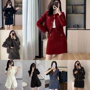 Elegante Nuovo Maglione Borgogna Autunno/Inverno per Donne, Top Corto di Alta Gamma con Bottoni, Ricamo Floreale Lavorato a <span class=keywords><strong>Maglia</strong></span> e Collo Alto - Product Image 1