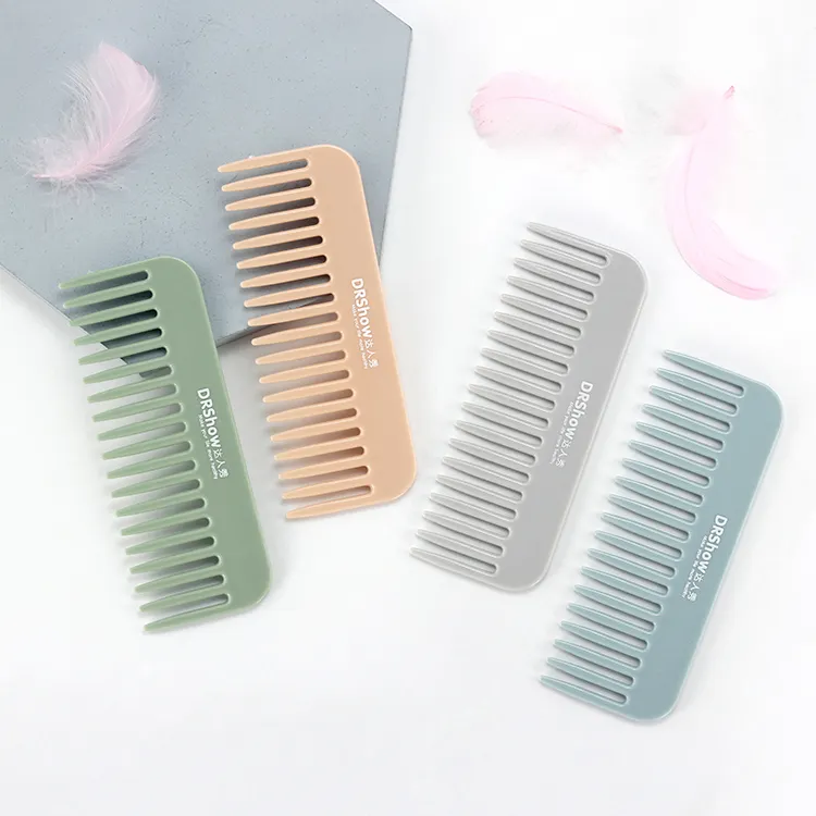 Wholesale Salon Shower Custom Cartoon Static Hair Brush Plastic Wide Tooth Comb