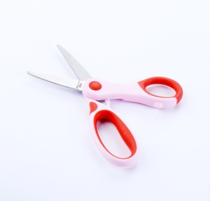 <span class=keywords><strong>Forbici</strong></span> <span class=keywords><strong>per</strong></span> <span class=keywords><strong>Bambini</strong></span> in Acciaio Inossidabile 5 Pollici con Impugnatura Morbida Design Animale Bordo Satinato Lucidato <span class=keywords><strong>per</strong></span> Studenti SC3150N - Product Image 2