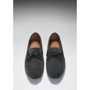 Mocassini stringati da guida, in pelle scamosciata verde racing - Product Image 2