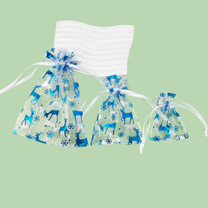 Proveedor de Fábrica, Bolsas de Regalo Pequeñas de Navidad al por Mayor, Bolsitas de Organza, Terciopelo, Transparentes, con Cordón, Impresión Serigráfica, Tamaño y Color Personalizables - Product Image 5