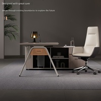 Scrivania Direzionale Minimalista Moderna, Estetica di Lusso Sottile Ispirata alla Tecnologia, Set di Mobili per Postazione di Lavoro in Legno