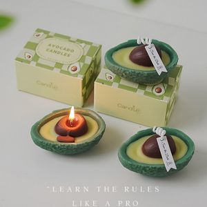 Nouvelles Ventes Directes Usine Bougies Artisanales à l'Avocat pour l'Aromathérapie Faible MOQ Écologiques Décoration Maison Parfumées aux Fruits Fêtes Anniversaires - Product Image 5