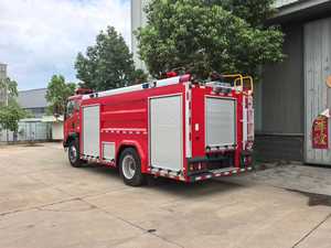 Camion de sauvetage forestier 4x2 neuf au prix d'usine, camion de pompier de 4000 litres d'eau, camions de lutte contre les incendies - Product Image 4