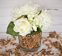 Déchets de papier, idéal pour le remplissage de boîtes cadeaux, le garnissage de paniers, la décoration de fêtes et les arrangements floraux