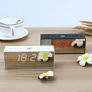 Espejo Eléctrico LED Digital Moderno con Carga USB, Alarma de Temperatura, Reloj de Escritorio, Brillo Ajustable, Decorativo para Hogar, Oficina, Dormitorio, Mesa - Product Image 2