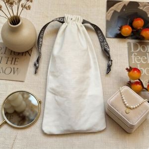 Bolsa de Regalo de Joyería de Algodón de 8oz con Logotipo Personalizado al por Mayor, Bolsa Promocional con Logotipo para Eventos, Embalaje Minorista y Manualidades - Product Image 5