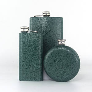 8 औंस पोर्टेबल आउटडोर स्टेनलेस स्टील हिप फ्लैस्क आधुनिक वर्ग डिजाइन 304 छोटे रूसी शैली मिनी फ्लैस्क सेट - Product Image 5