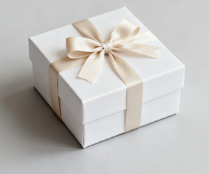 <span class=keywords><strong>ริบบิ้น</strong></span>ซาตินสองด้าน ขนาด 9 มม. <span class=keywords><strong>ราคา</strong></span>ประหยัด ผลิตจากโพลีเอสเตอร์ 100% เป็นมิตรกับสิ่งแวดล้อม เหมาะสำหรับทำโบว์และห่อดอกไม้ - Product Image 2