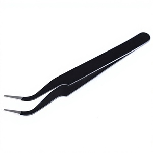 Pince à épiler sourcils DANTRIC IMPLANTS en acier inoxydable doré rose, à pointe inclinée et plate, durable, avec applicateur, logo personnalisé, lot de 4 - Product Image 4