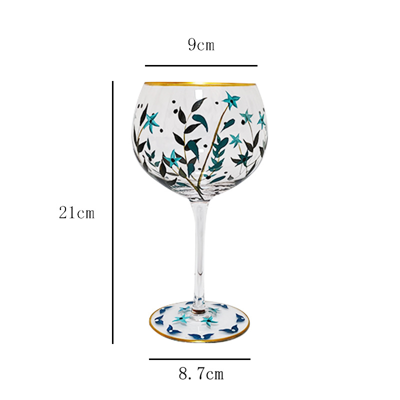 Grand verre à vin transparent